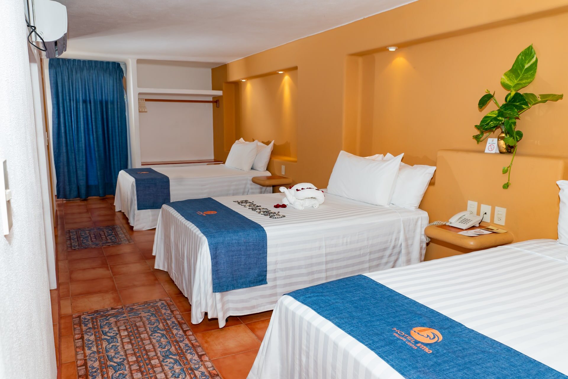 Habitación Familiar · Grupo Villa Mexicana